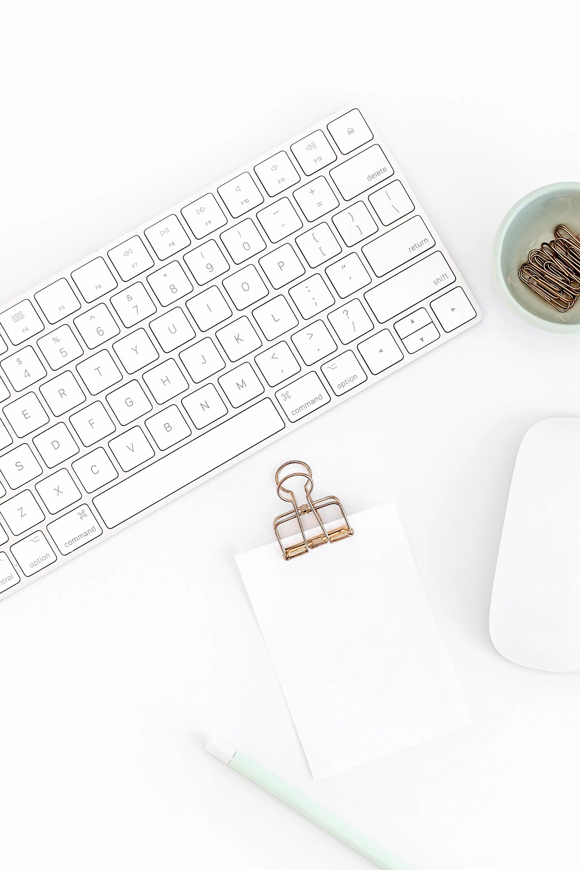 Blog - In the Classroom - Must-Have Teacher Organization Supplies - teacher organization supplies