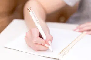 Blog - In the Classroom - How to Teach Writing Using the 5C Paragraph (It's Easier than You Think) - teach writing