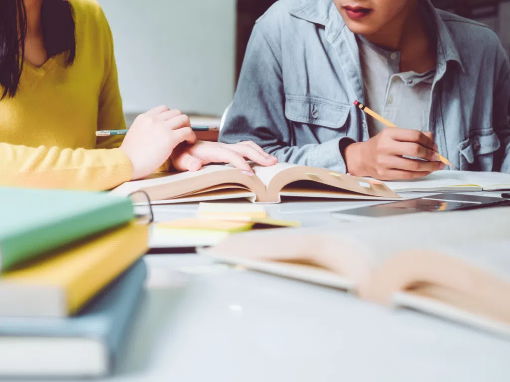 Blog - In the Classroom - The Independent Reading Approach That Worked for Us (and Some That Didn't) - independent reading