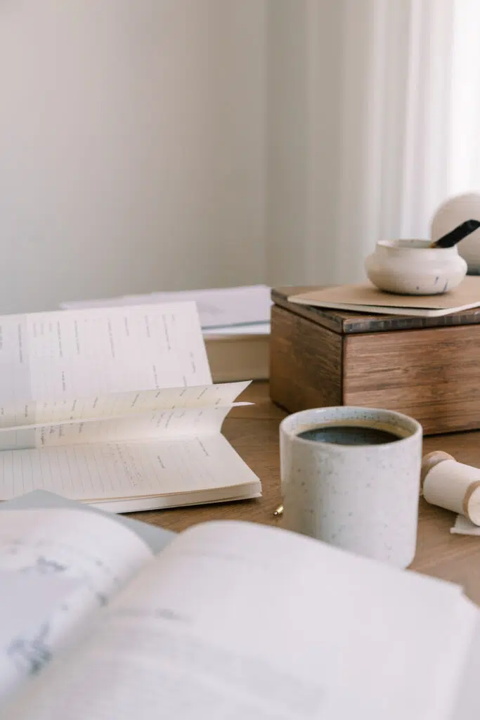 Blog - In the Classroom - Introduction to Poetry: How to Begin a Poetry Unit - introduction to poetry